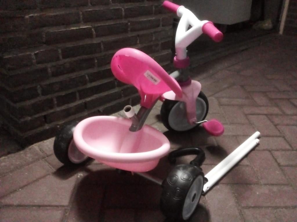 Nieuwe Smoby Driewieler niet gebruikt, Ophalen of Verzenden, Nieuw, Trapvoertuig