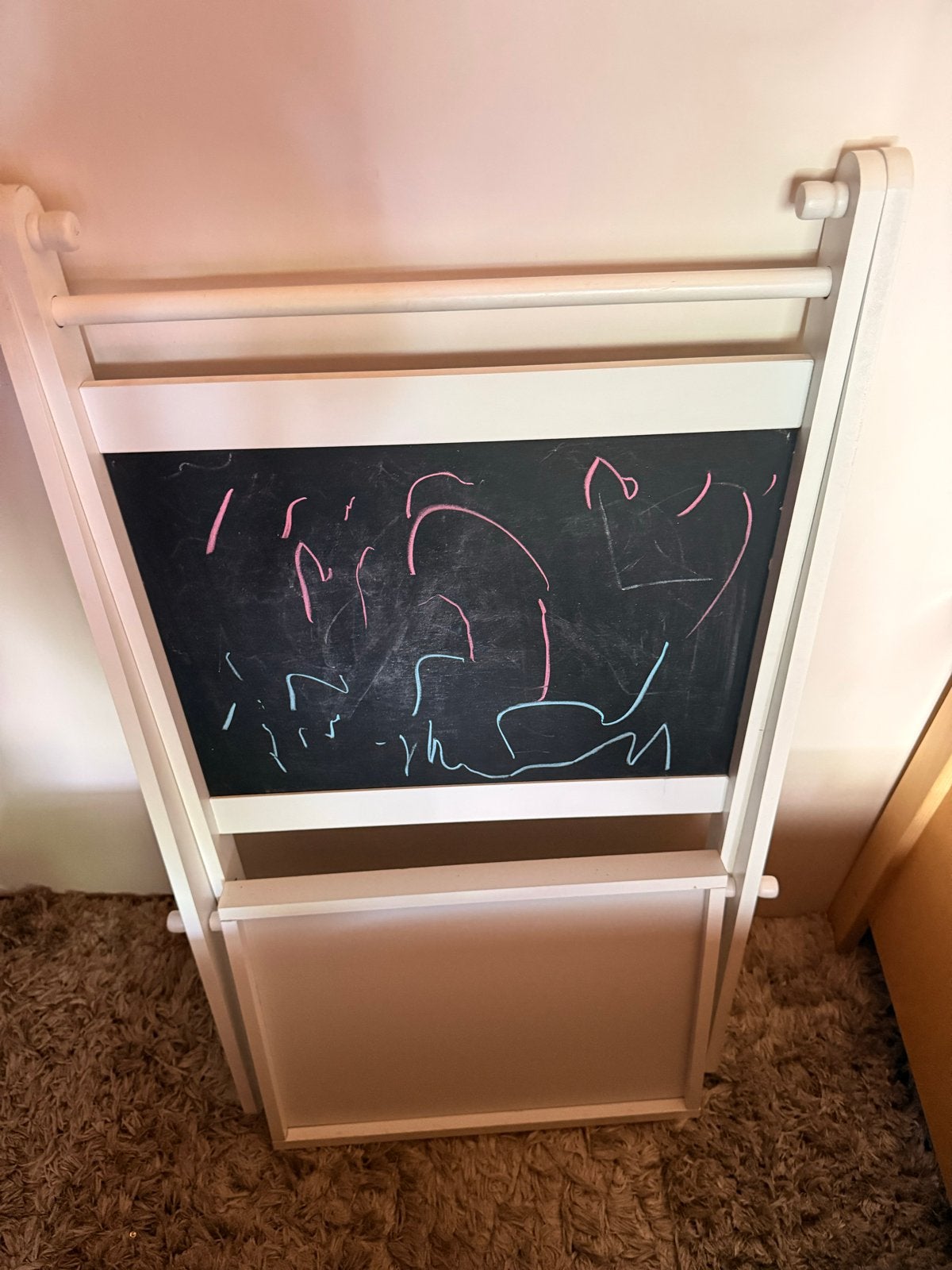 Schoolbord met wisser, Ophalen