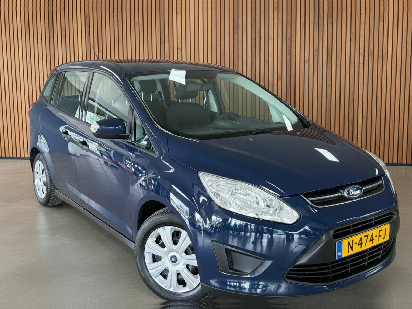 Ford Grand C-Max 1.0 Ambiente | Trekhaak | Airco. (bj 2014), Auto's, Voorwielaandrijving, Gebruikt, Blauw, Handgeschakeld