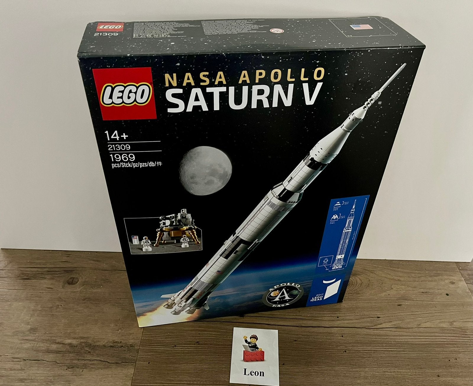 Lego Ideas 21309 LEGO NASA Apollo Saturn V - Nieuw in doos!, Lego, Nieuw, Ophalen of Verzenden, Ideas