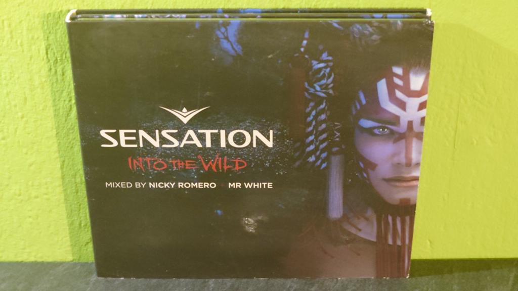 Sensation - Into the Wild /Mixed by Nicky Romero & Mr. White, Cd's en Dvd's, Cd's | Dance en House, Ophalen of Verzenden, Gebruikt
