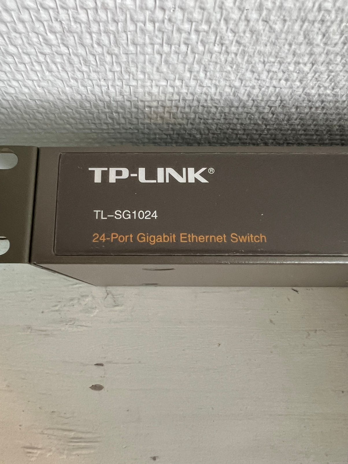 TP Link 24 poorts gigabit switch TL-SG1024, Computers en Software, Netwerk switches, Ophalen of Verzenden