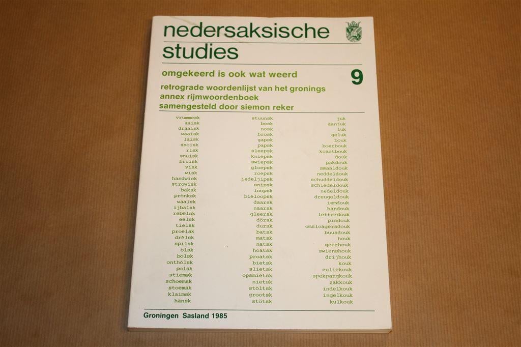 Nedersaksische studies - Omgekeerd is ook wat weerd - Reker, Boeken, Ophalen of Verzenden, Zo goed als nieuw