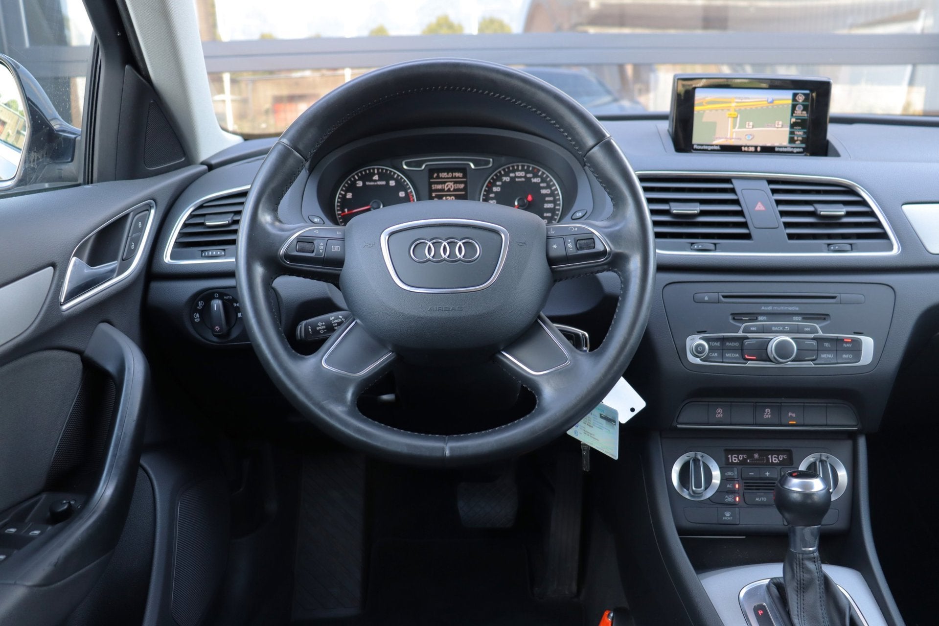 Audi Q3 2.0 TFSI quattro Pro Line | NAP | Clima | Navi | Air, Euro 5, Gebruikt, 4 cilinders, Blauw