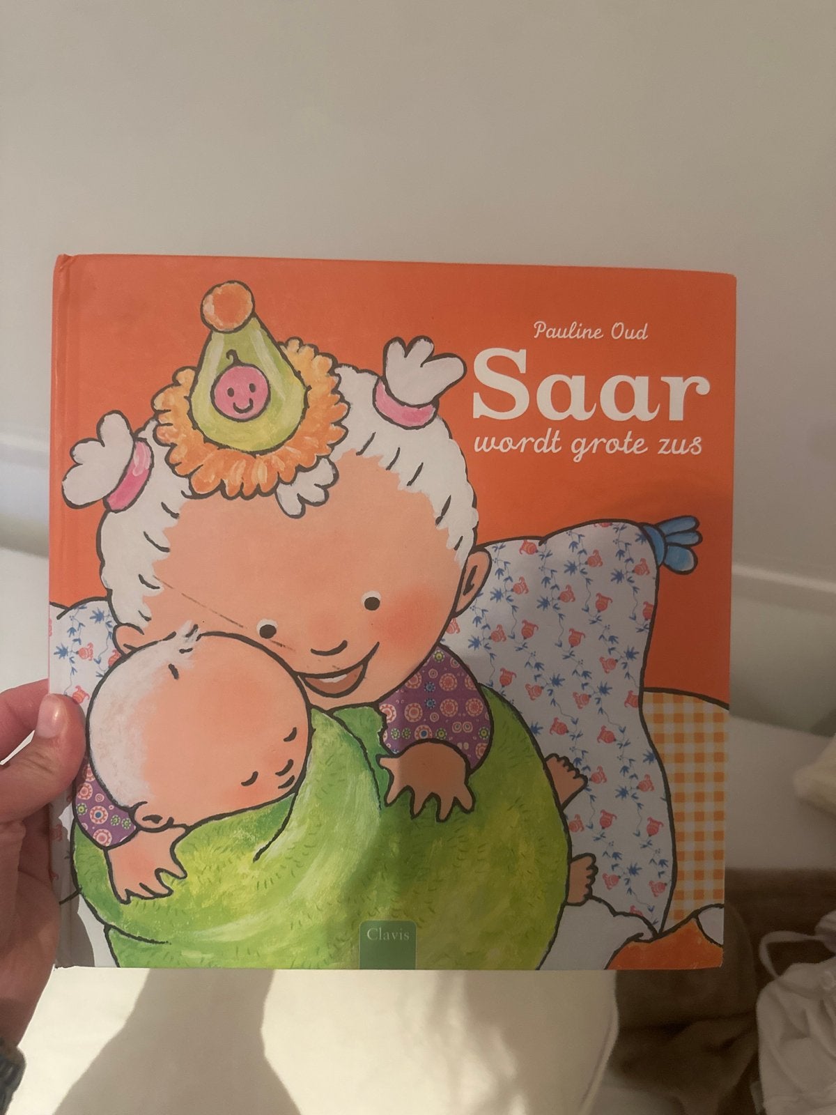 Saar wordt grote zus - Pauline Oud (Prentenboek), Gelezen, Fictie algemeen, Jongen of Meisje, Ophalen of Verzenden