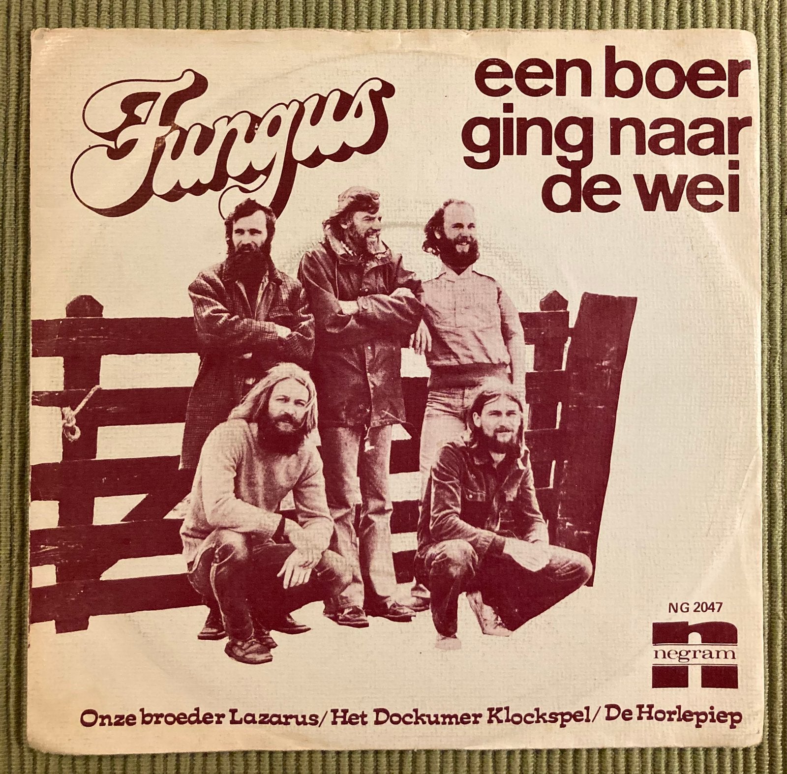 Vinyl single Fungus - Een boer ging naar de wei, Gebruikt, 7 inch, Ophalen of Verzenden, Nederlandstalig