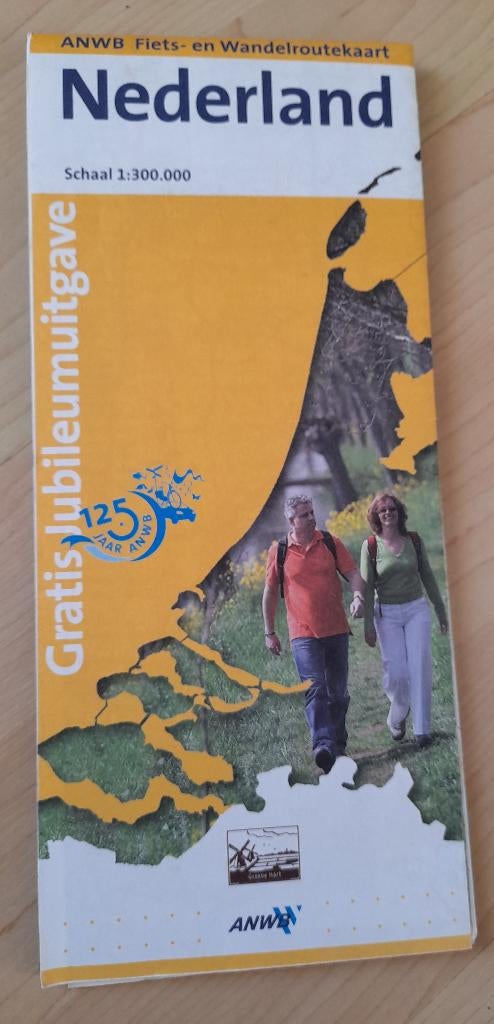 ANWB FIETS- EN WANDELROUTEKAART NEDERLAND JUBILEUMUITGAVE, Ophalen of Verzenden, Gelezen