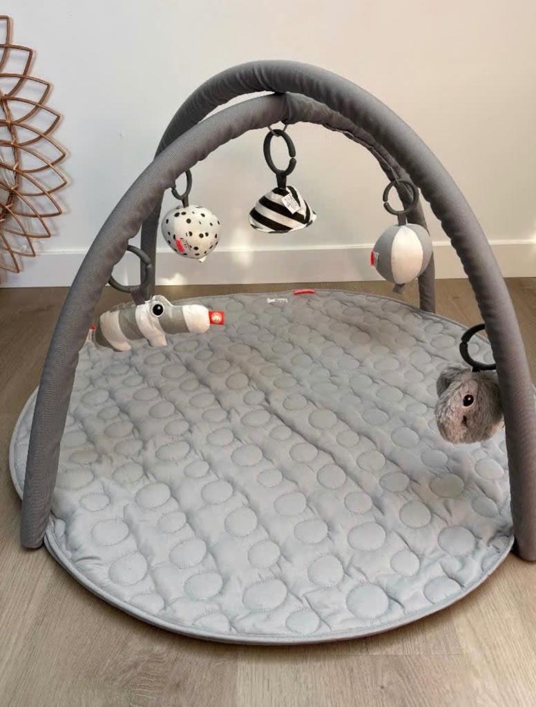 Activiteiten mat baby, done by dear, Ophalen, Zo goed als nieuw, Speelkleed