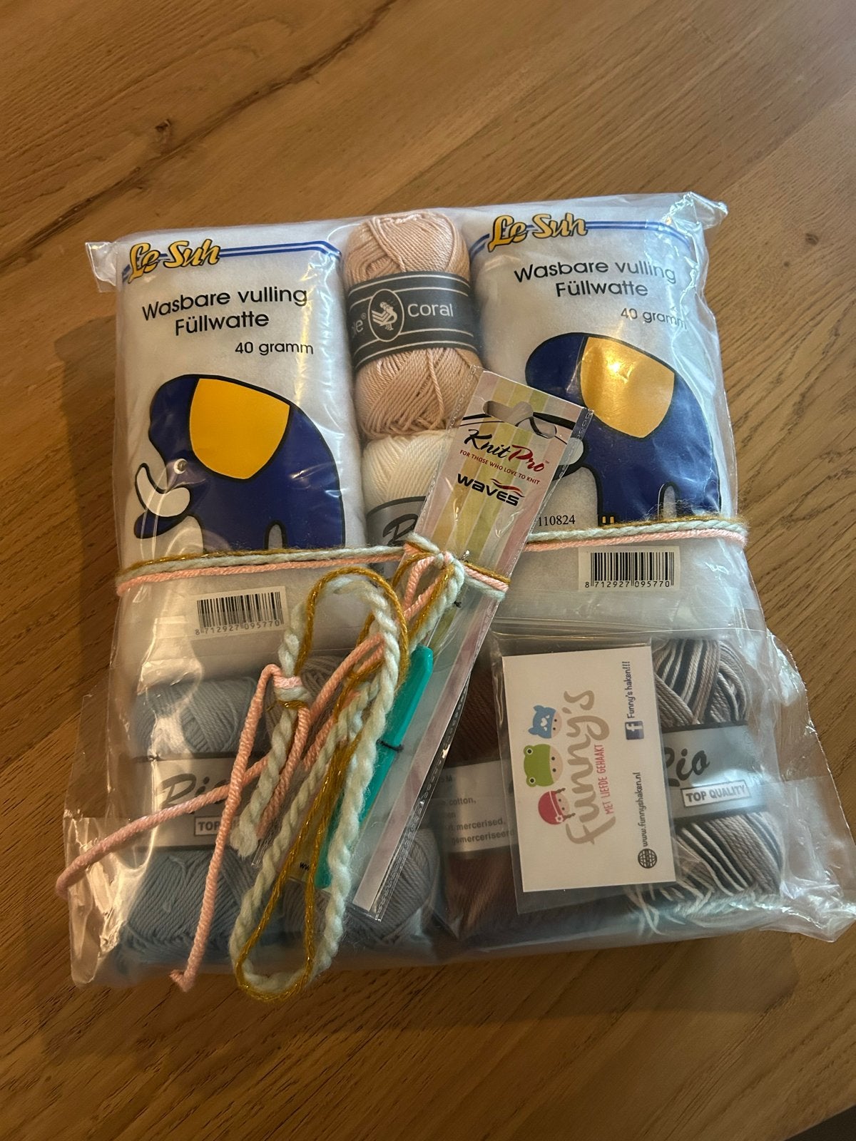 Funny Granny haakpakket - Compleet set, Ophalen of Verzenden, Nieuw, Haken, Patroon of Boek