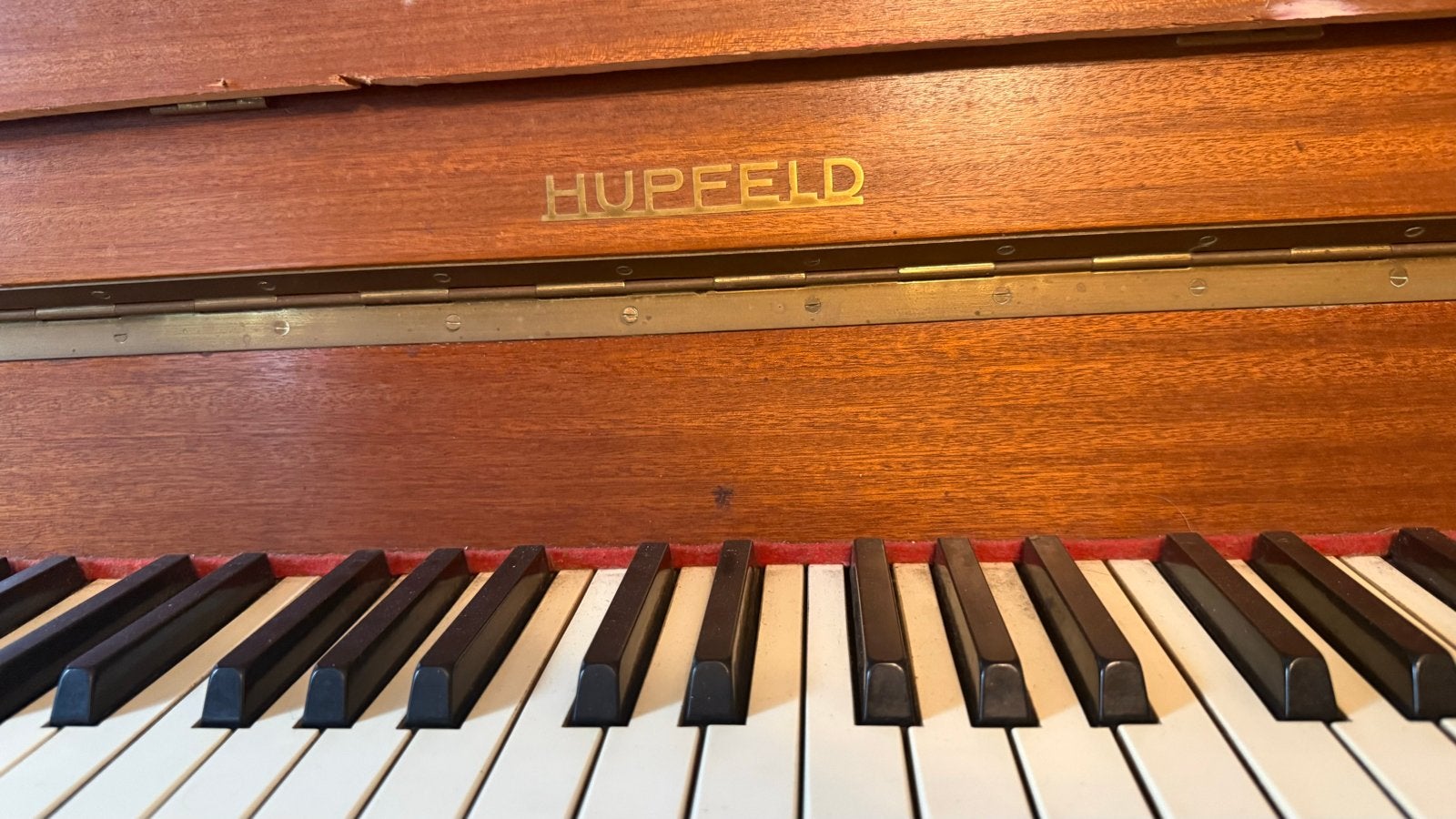 Hupfeld Piano - Gratis, Muziek en Instrumenten, Ophalen, Gebruikt, Bruin, Piano