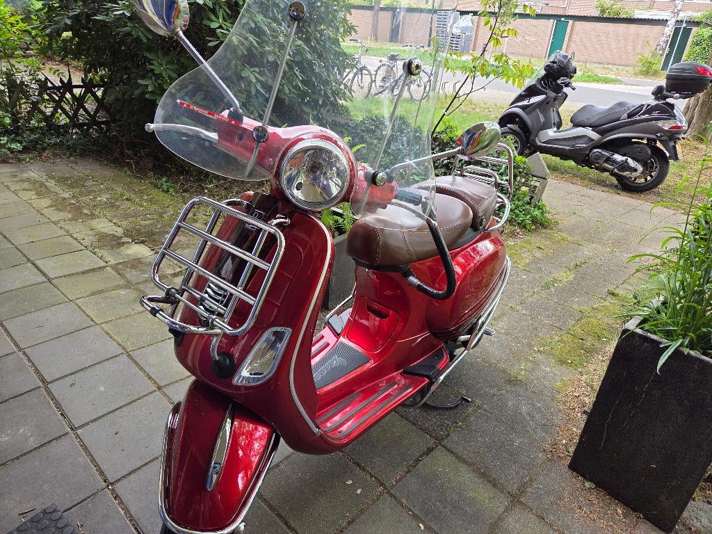 VESPA LX 50  4 T, Ophalen of Verzenden, Zo goed als nieuw, Benzine, Vespa