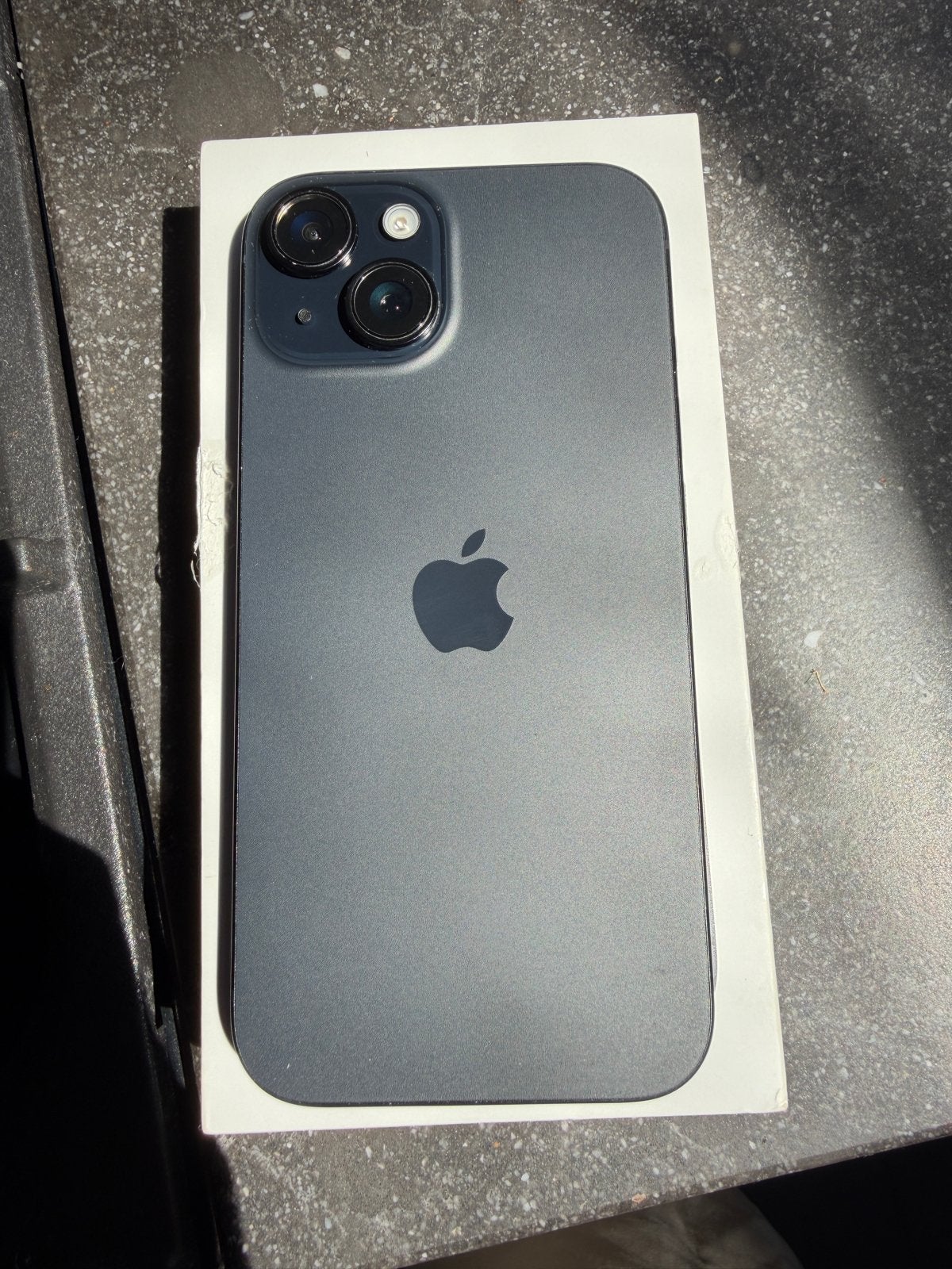 iPhone 15 zwart - Inclusief originele doos en oplaadkabel, Telecommunicatie, Mobiele telefoons | Apple iPhone, Ophalen, 128 GB