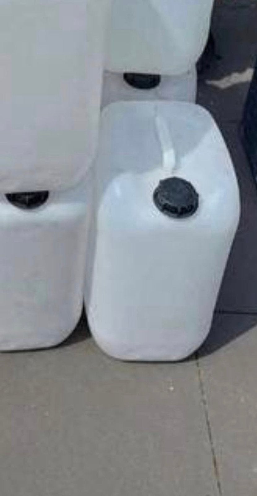 Jerrycan 20 liter schoon, Minder dan 75 liter, Ophalen of Verzenden, Zo goed als nieuw