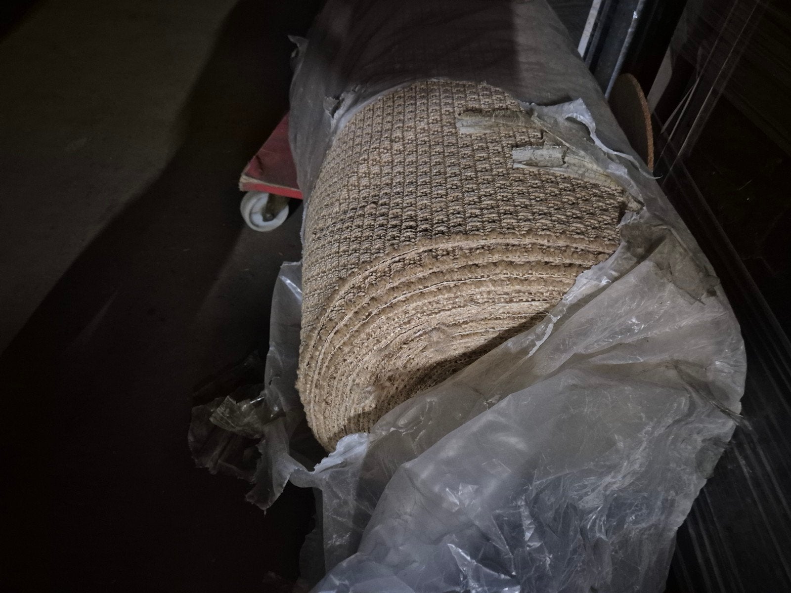 Rol vloer bekleding  zie foto's 27lang 4m br, Huis en Inrichting, Stoffering | Vloerbedekking, Ophalen, Nieuw, Tapijt