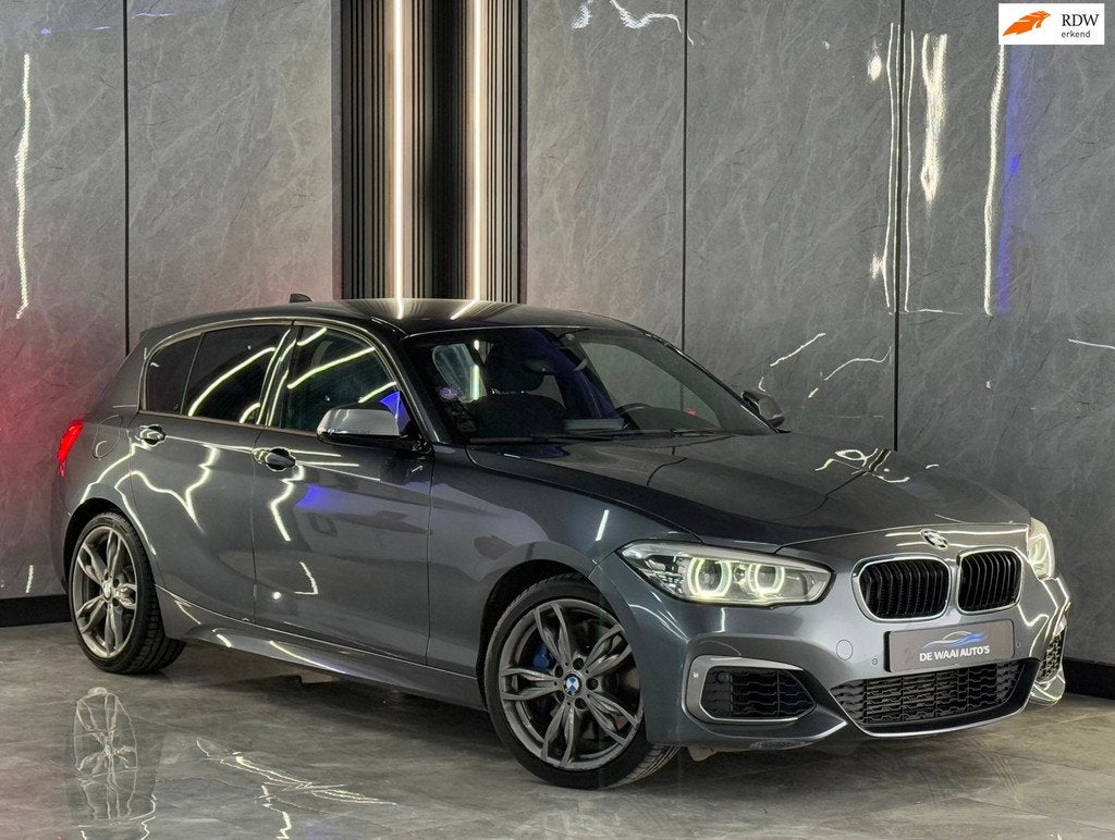 BMW 1-serie M135i xDrive Harman/Kardon | Keyless Start | Sto, Auto's, BMW, Gebruikt, 327 pk, Bedrijf, Vierwielaandrijving