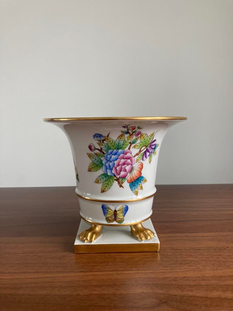 Herend porseleinen vaas – handgeschilderd bloemen & vlinders, Antiek en Kunst, Antiek | Vazen, Ophalen of Verzenden