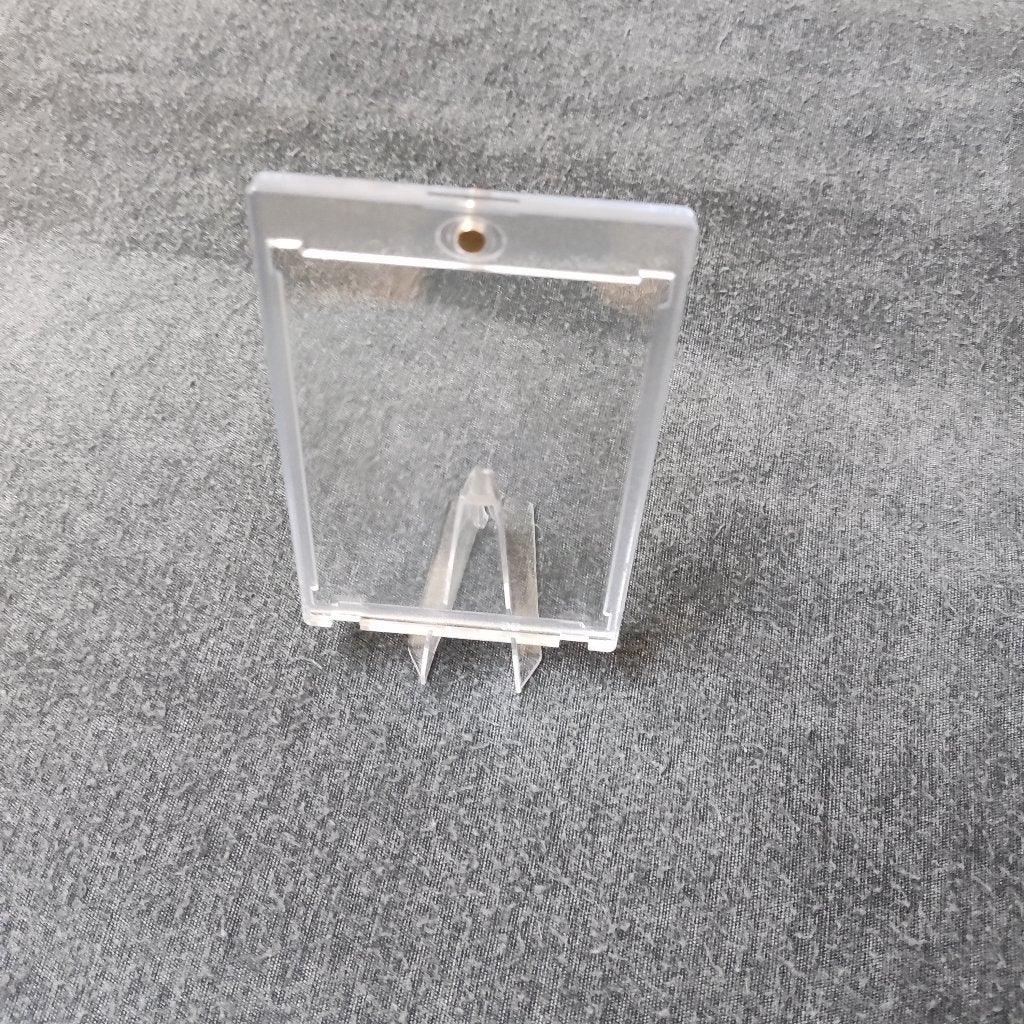 hard case pokemonkaart magneet showcase nieuw, Ophalen of Verzenden, Nieuw