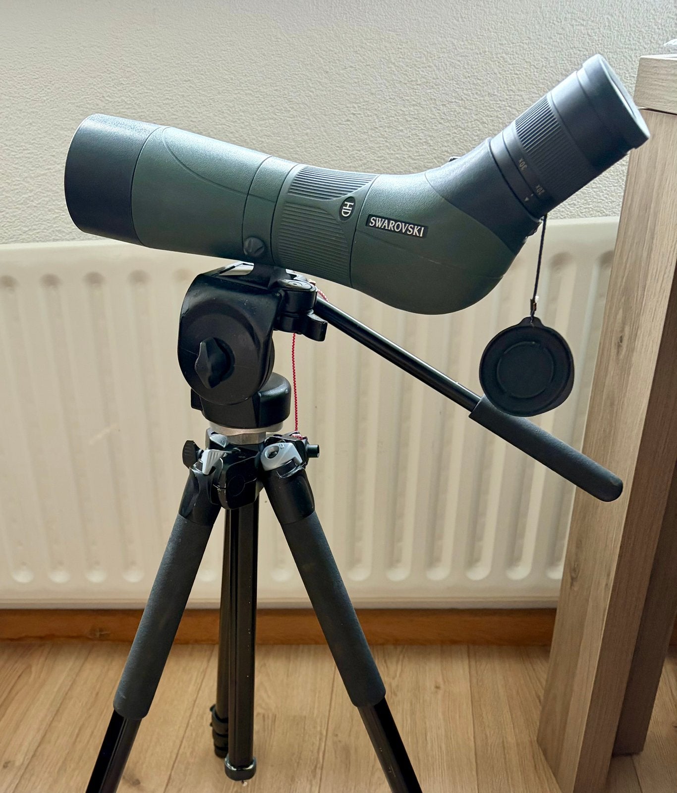 Complete set Swarovski ATS65, statief en Stay on Case, Ophalen of Verzenden, Zo goed als nieuw, Minder dan 80 mm, Lenzentelescoop (refractor)