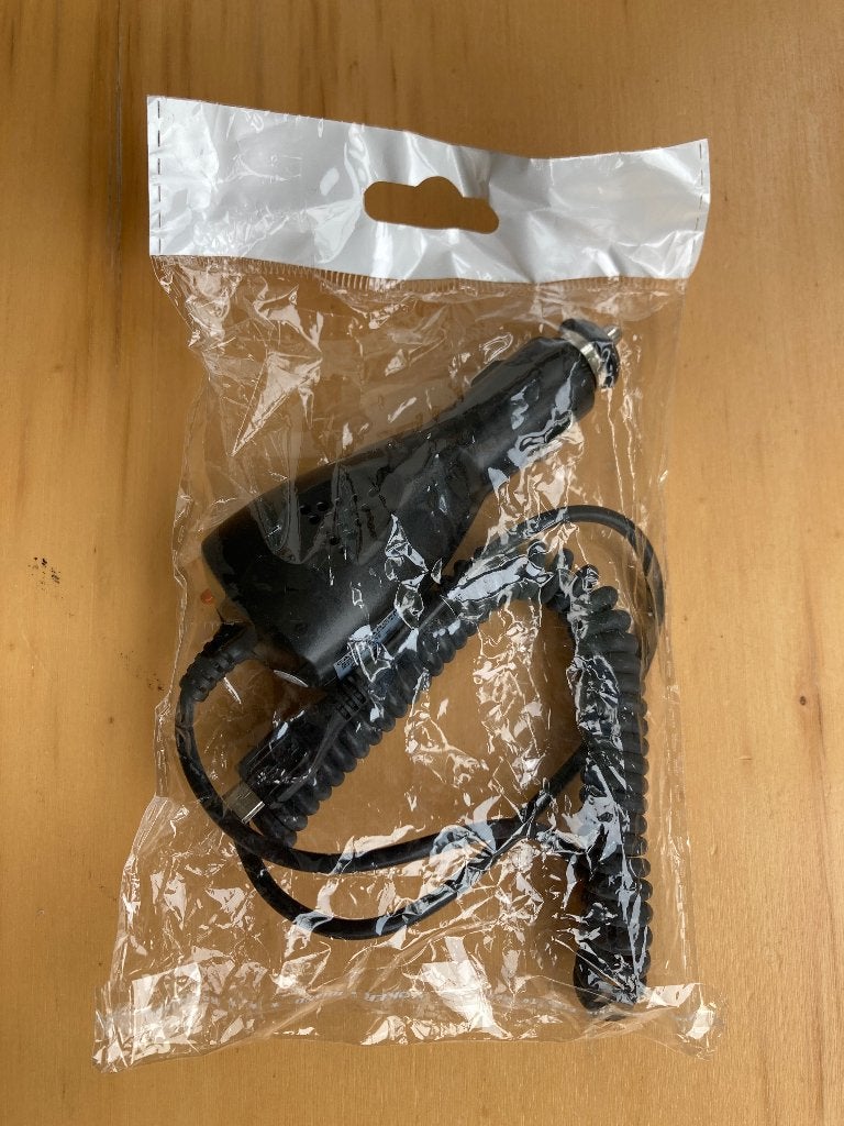Smartphone lader voor in auto, Ophalen, Zo goed als nieuw, Autolader