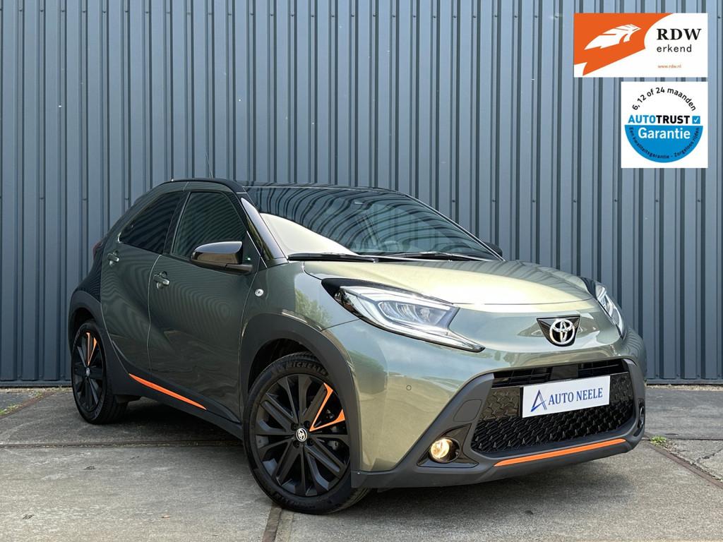 Toyota Aygo X 1.0 VVT-i S-CVT Limited Camera, Keyless, ACC, Gebruikt, Zwart, 4 stoelen, Leder en Stof