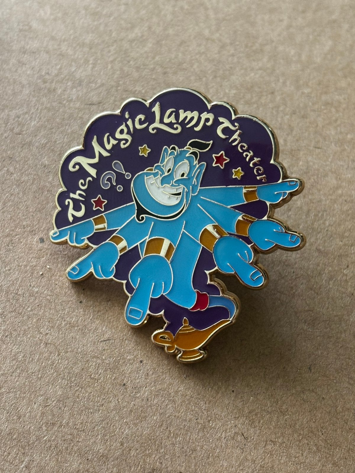 Pin Disney Tokyo Genie Aladdin The Magic Lamp Theater, Ophalen of Verzenden, Zo goed als nieuw