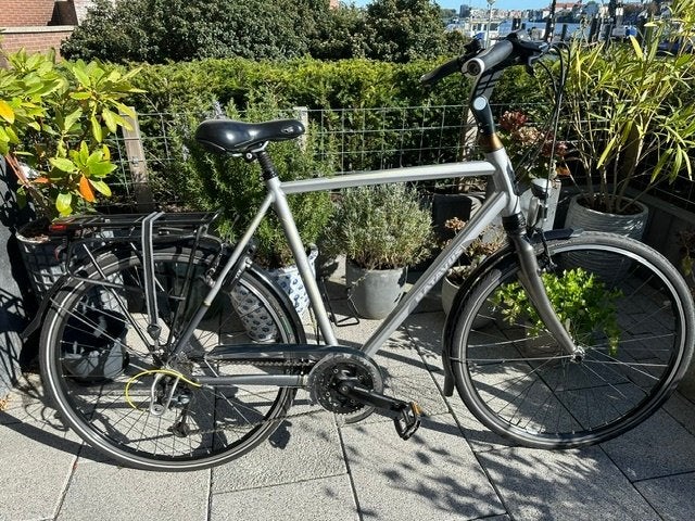 Batavus Ventoux 27 versnelling, Ophalen, Gebruikt, Velgrem, Versnellingen