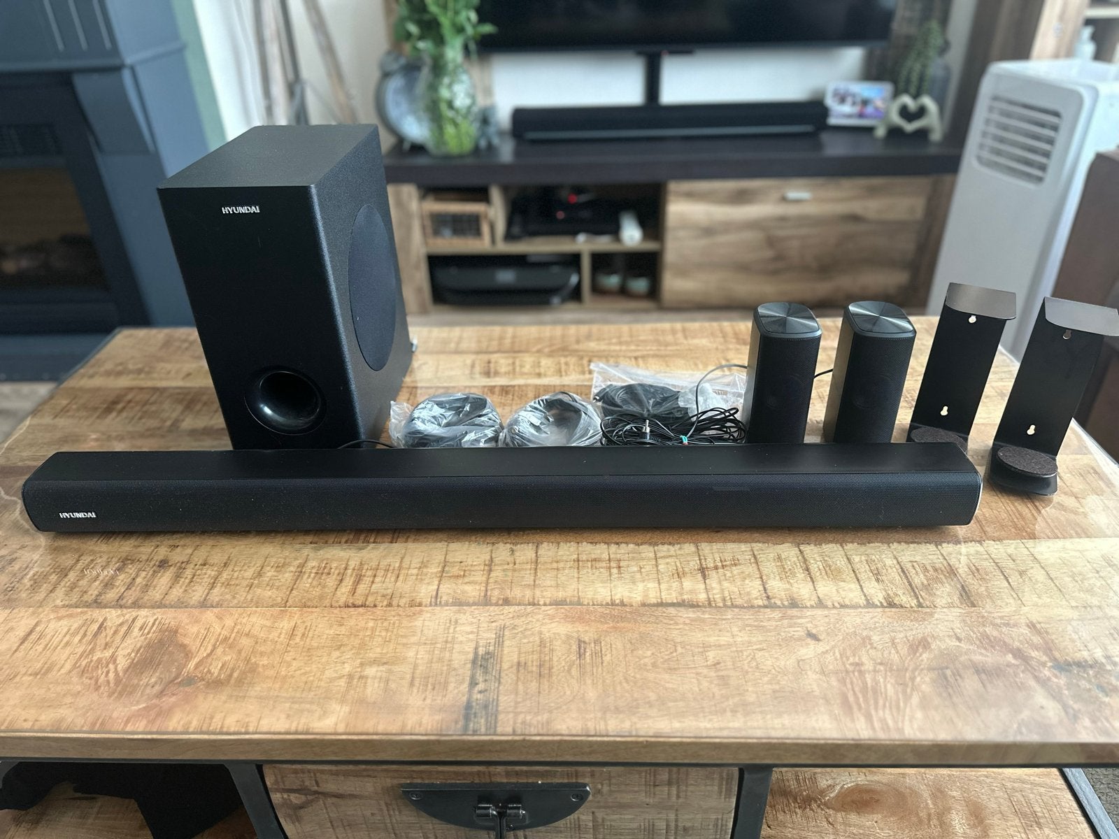 Hyundai Home Cinema Set - Soundbar, Subwoofer en Speakers, Overige spelers, 40 tot 70 watt, Ophalen, Overige merken