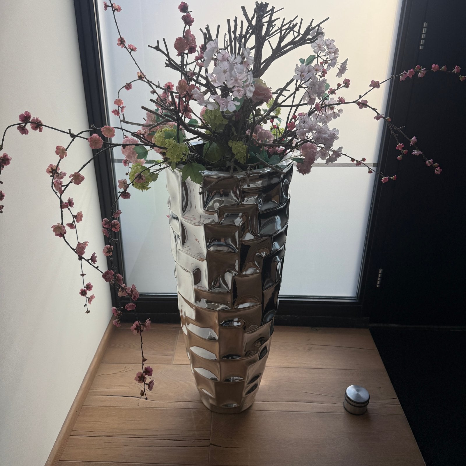 Vaas met kunstbloemen, Ophalen, Zo goed als nieuw