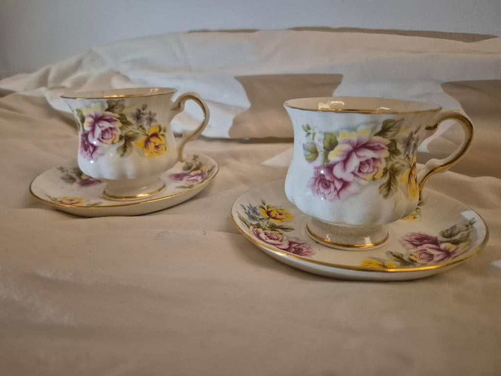 Balmoral Castle Bone China, Ophalen of Verzenden