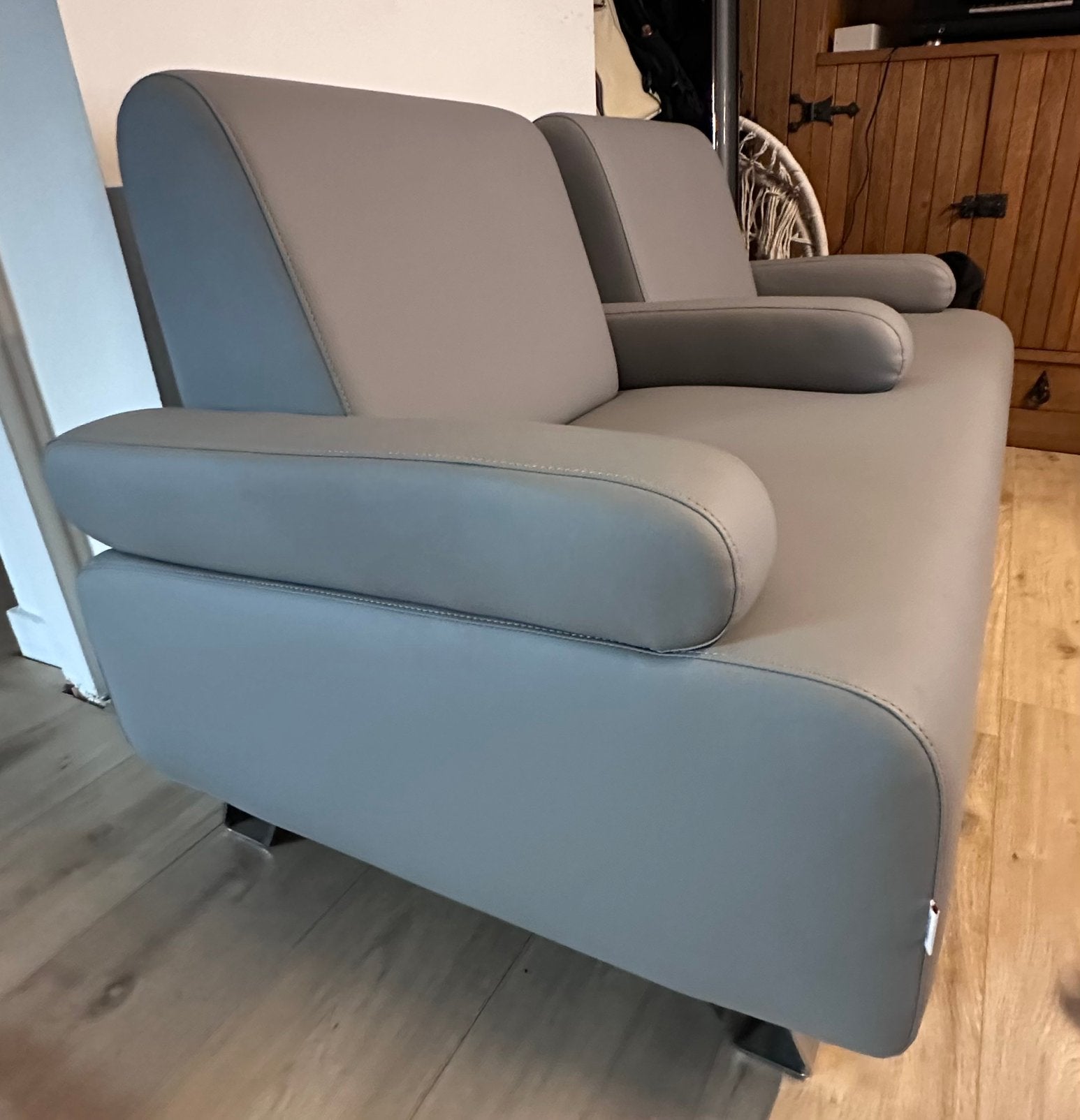 Bank sofa New, Huis en Inrichting, Banken | Sofa's en Chaises Longues, Overige materialen, Minder dan 75 cm, Ophalen of Verzenden