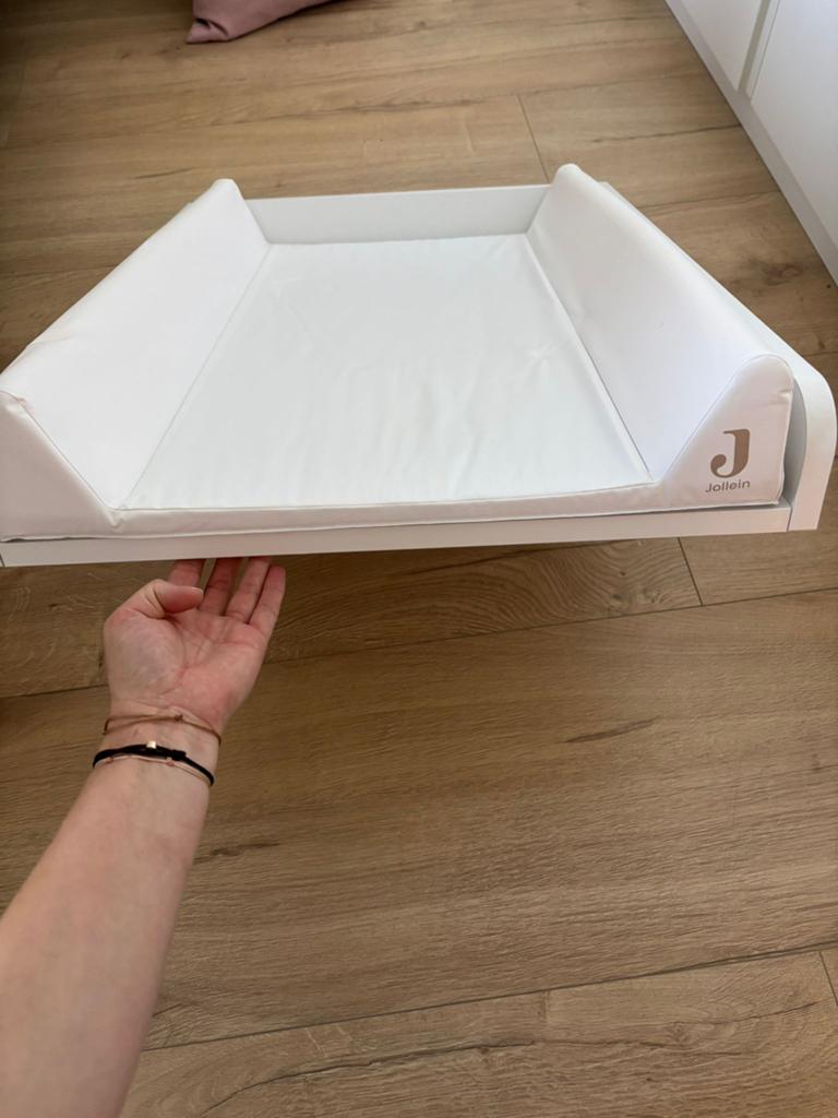 Bladvergroter Hemnes met aankleedkussen, Ophalen of Verzenden, Zo goed als nieuw, Rechthoekig, Hout