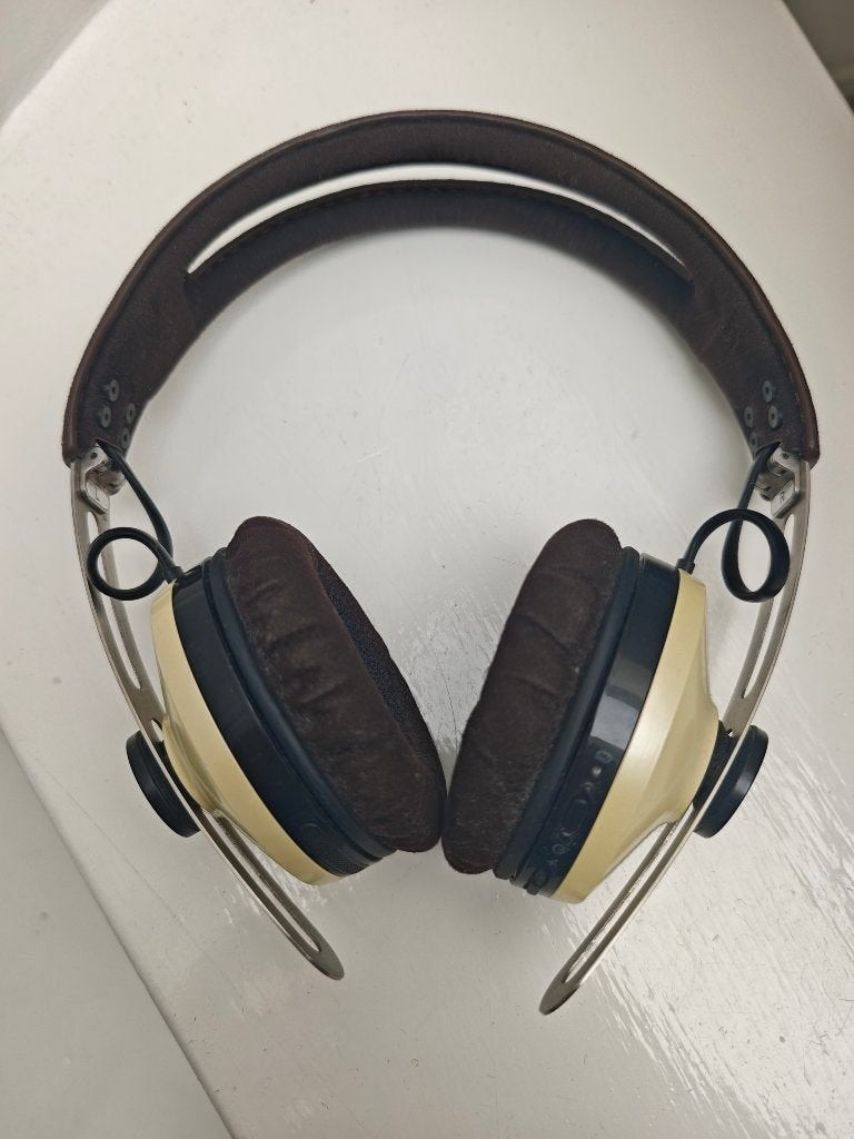 Sennheiser Momentum On-Ear Wireless Bluetooth, ivory, Ophalen of Verzenden, Beige, Sennheiser, Draadloos