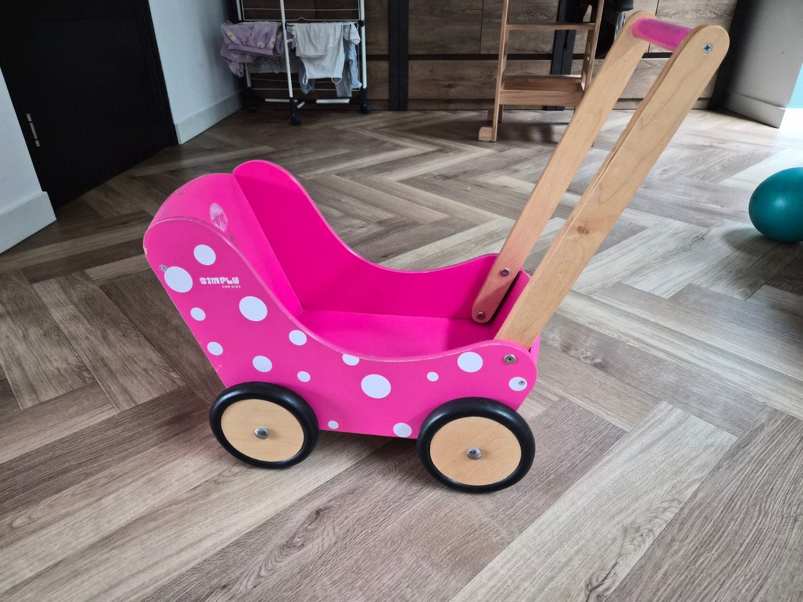 Roze houten poppenwagen met stippen, Ophalen, Gebruikt, Overige typen