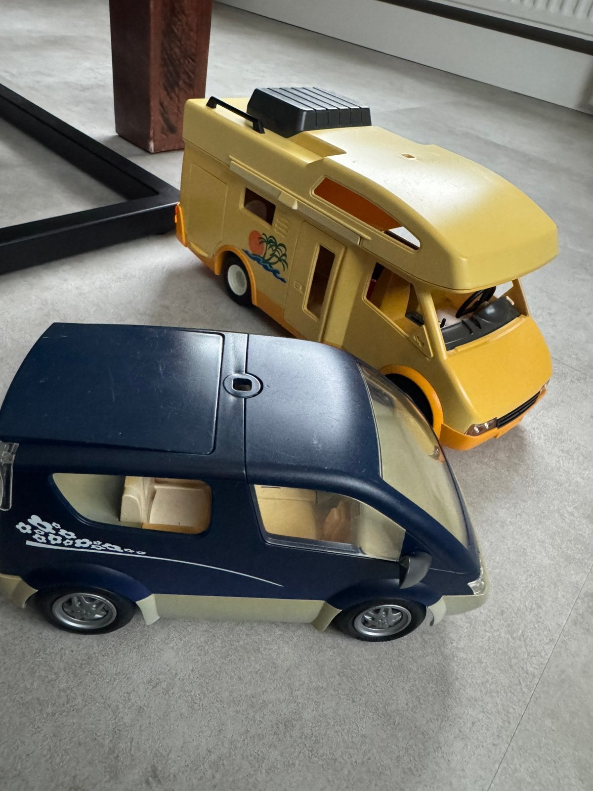 Playmobil gezinsauto en camper, Ophalen of Verzenden, Gebruikt