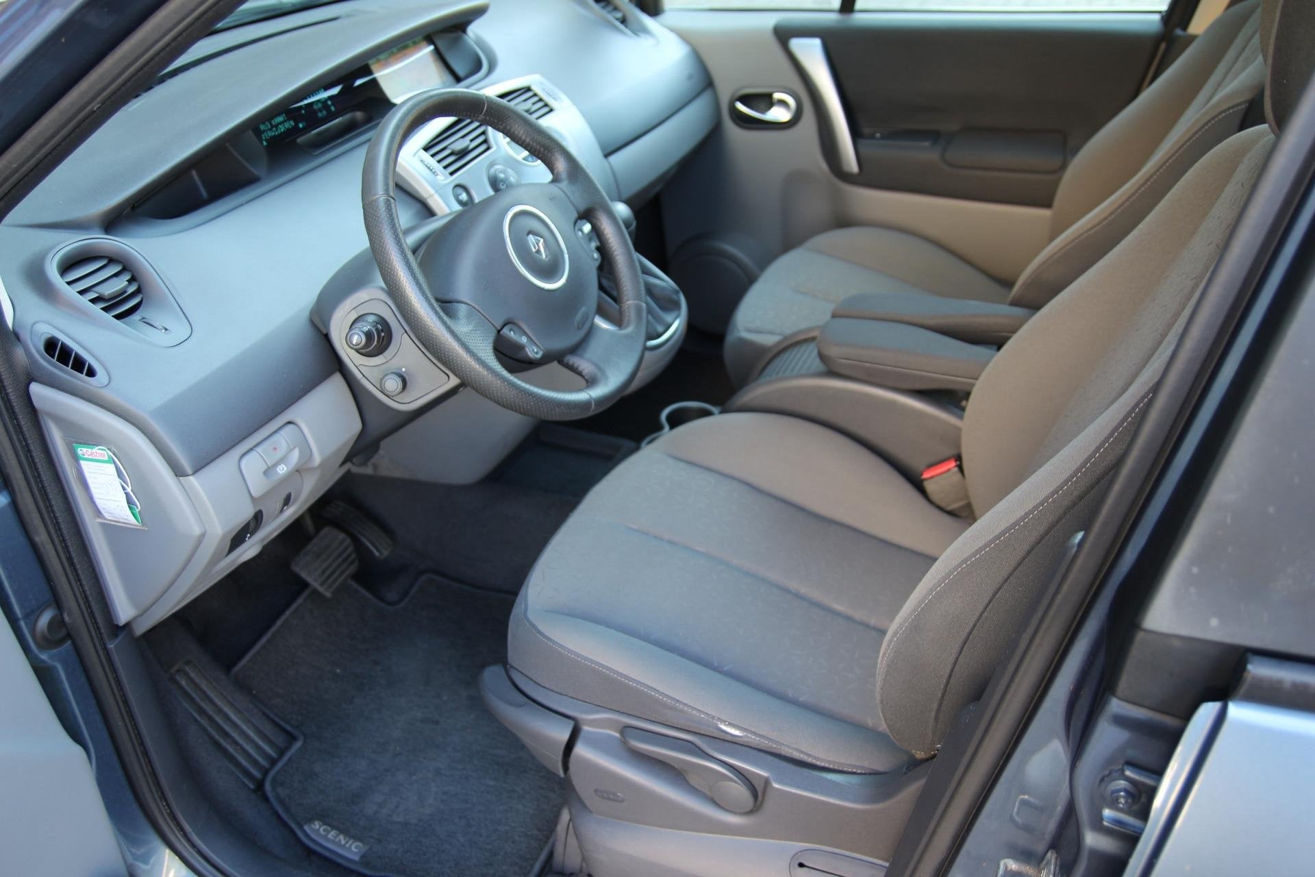 Renault Scénic 2.0-16V 135pk Business Line | NL-auto | Luxe, Auto's, 1998 cc, Zwart, 4 cilinders, Blauw
