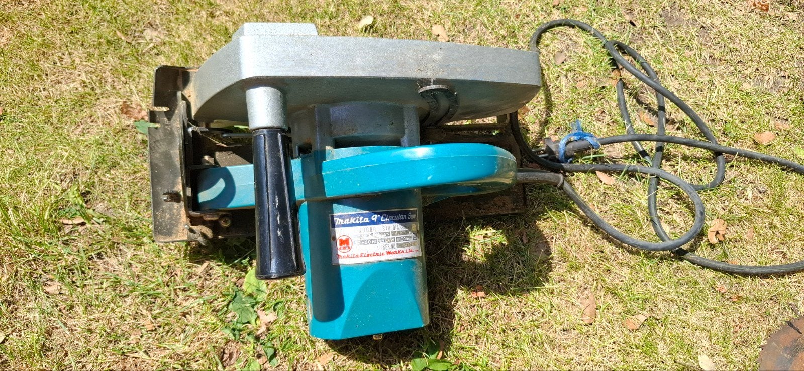 Makita hand cirkelzaag model 5900BR diameter 235 mm, Ophalen of Verzenden, 1200 watt of meer, Cirkelzaag, 30 tot 70 mm