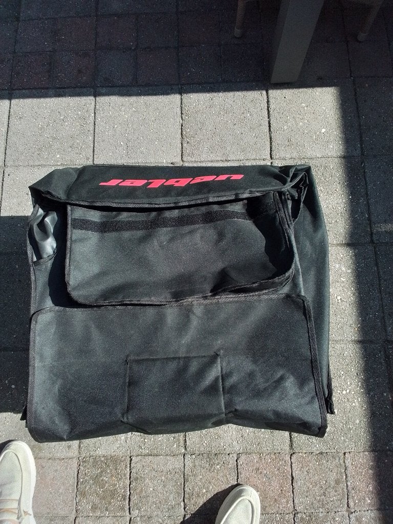 Uebler Fietsendrager tas, Ophalen, 2 fietsen, Zo goed als nieuw, Trekhaakdrager