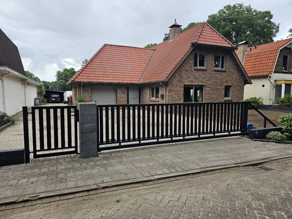 Moderne schuifpoort 'Sydney' in 4 / 5 en 6 meter doorgang!, Tuin en Terras, Tuinhekken en Hekwerk, Met poort, Nieuw, IJzer, Spijlenhekwerk
