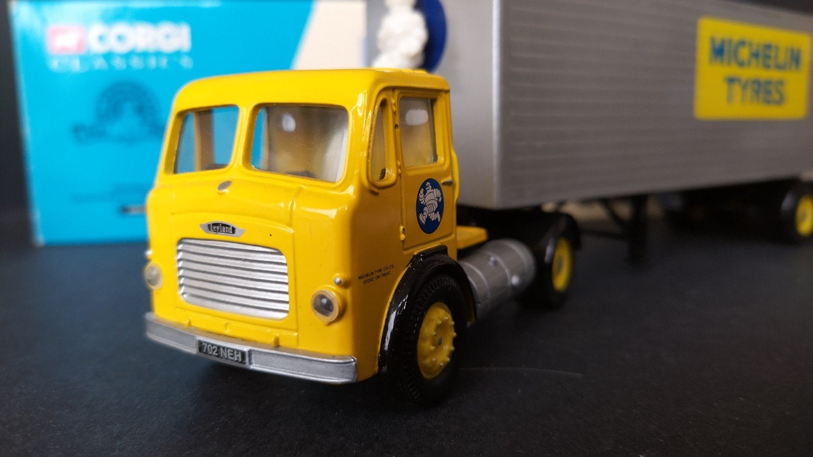 Leyland Beaver Box Michelin 1:50 Corgi Pol, M, Zo goed als nieuw, Bus of Vrachtwagen, M