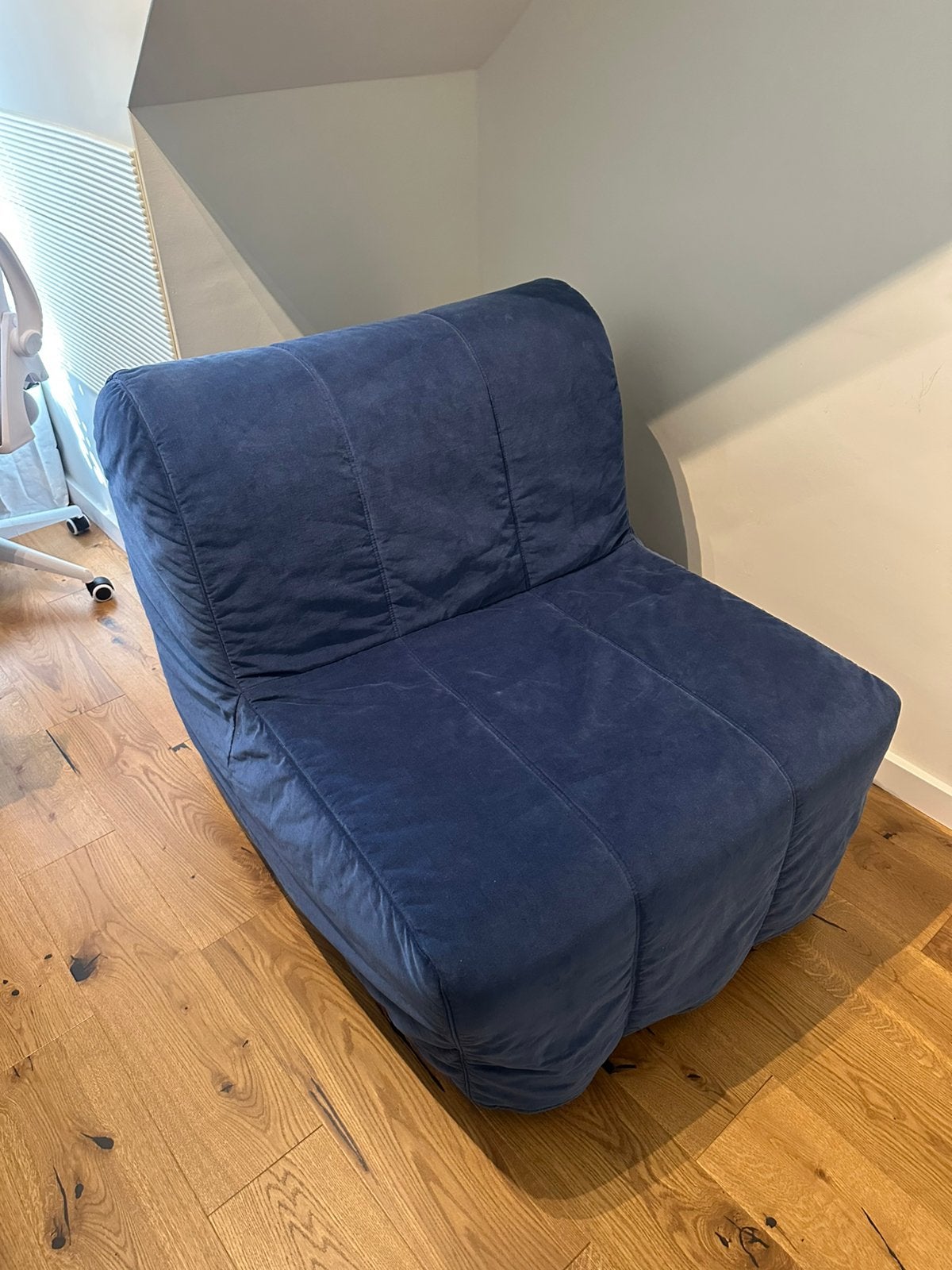 Ikea Lycksele slaapstoel met matras en topper, fluwelen hoes, Ophalen, Zo goed als nieuw, Eenpersoons, Blauw