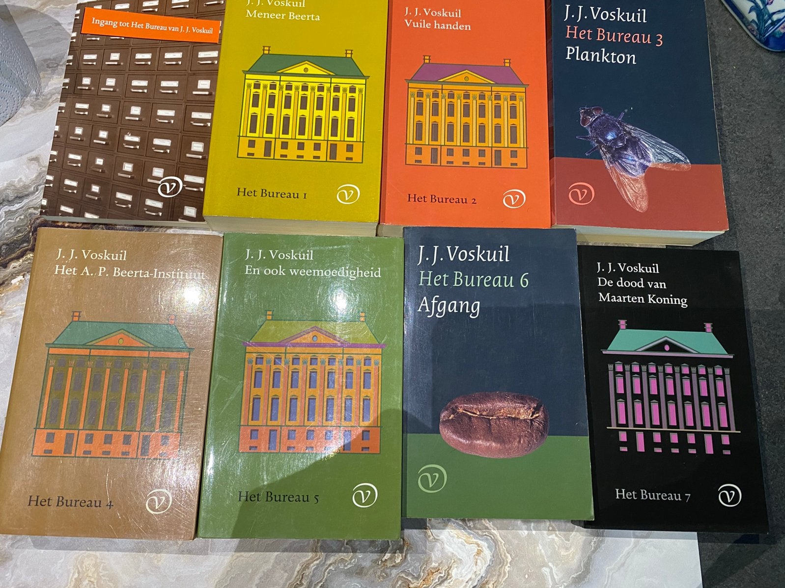 J.J. Voskuil Het bureau  compleet, Boeken, Ophalen, Gelezen