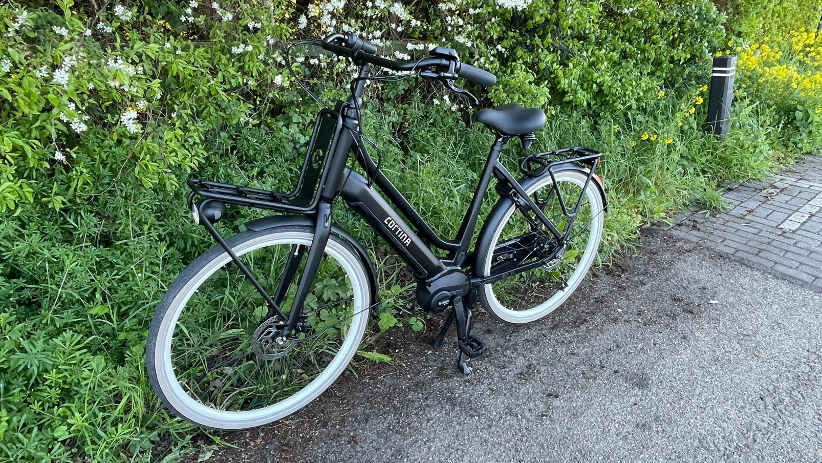 Cortina E-U4 Next met Bosch Active Line Middenmotor, 55 tot 59 cm, Ophalen, Zo goed als nieuw
