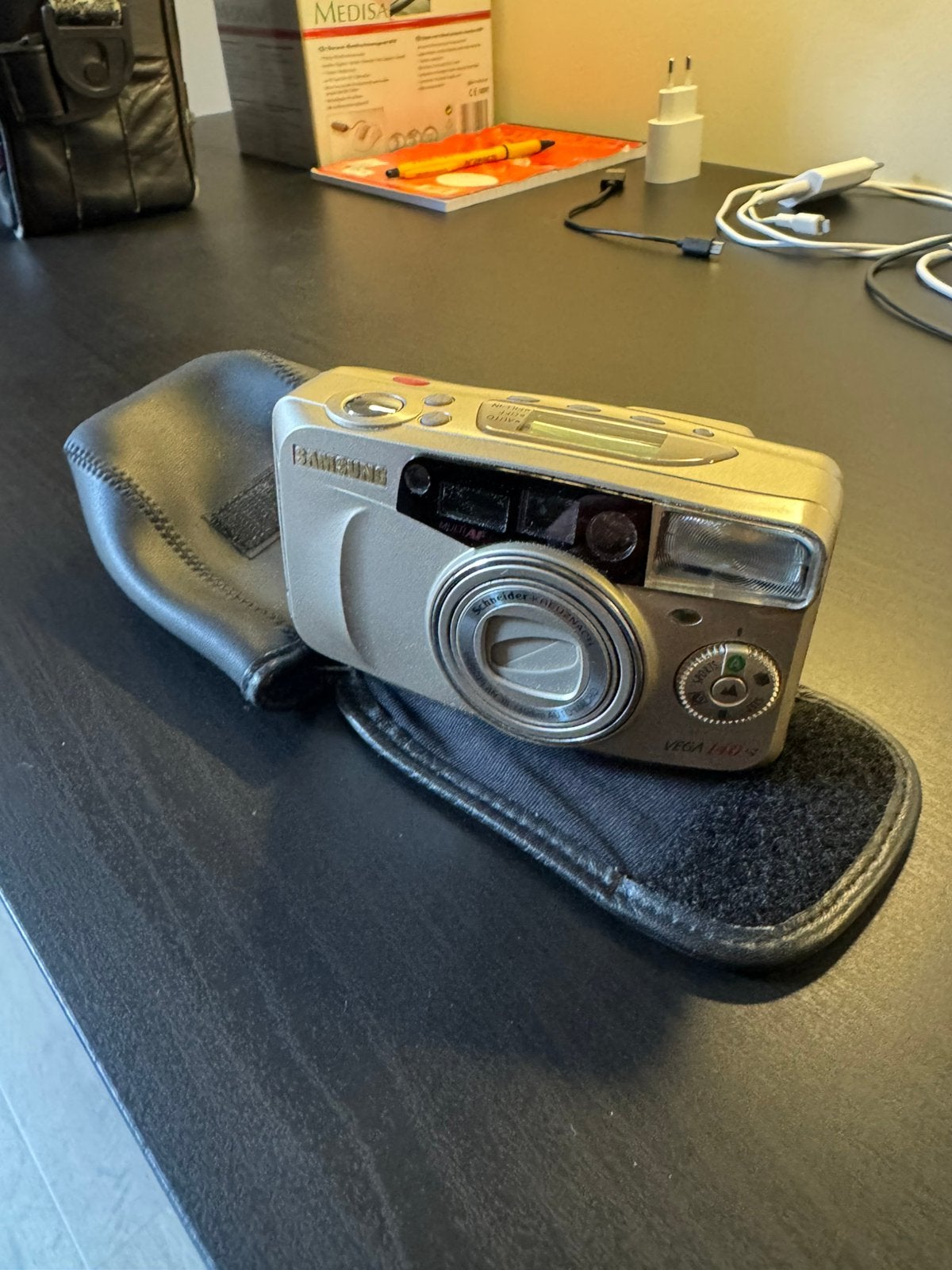 Samsung vega 140s, Ophalen, Zo goed als nieuw, Spiegelreflex, Samsung