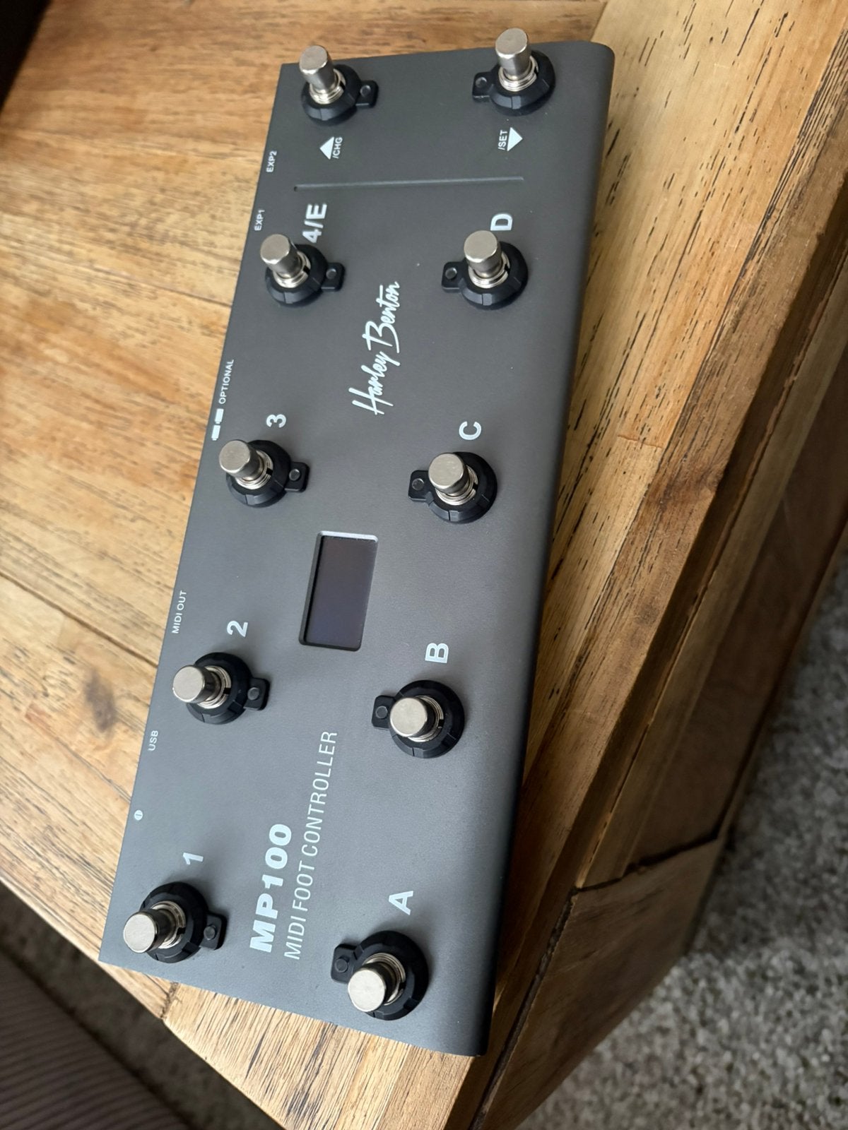 Harley benton mp 100 midicontroller, Ophalen of Verzenden, Zo goed als nieuw