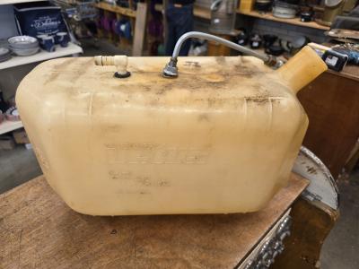 Brandstoftank Vetus 25 liter, Niet ingevuld, Gebruikt, Niet ingevuld, Niet ingevuld