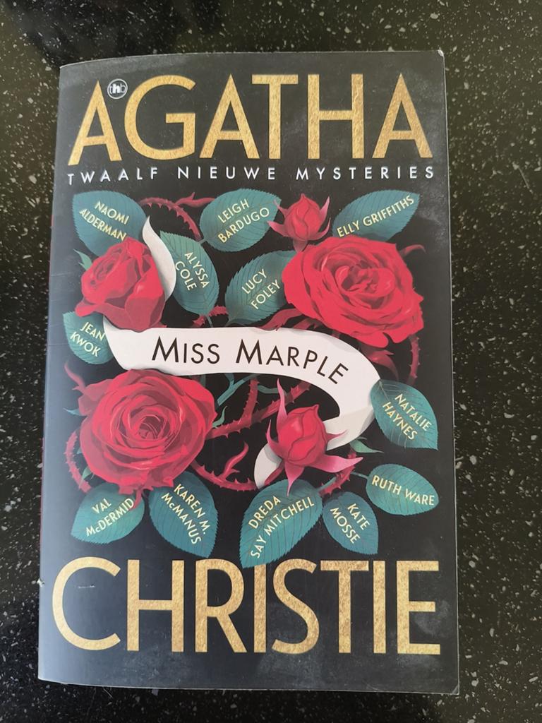 Agatha Christie - Miss Marple: Twaalf Nieuwe Mysteries, Boeken, Detectives, Ophalen of Verzenden, Gelezen, Agatha Christie