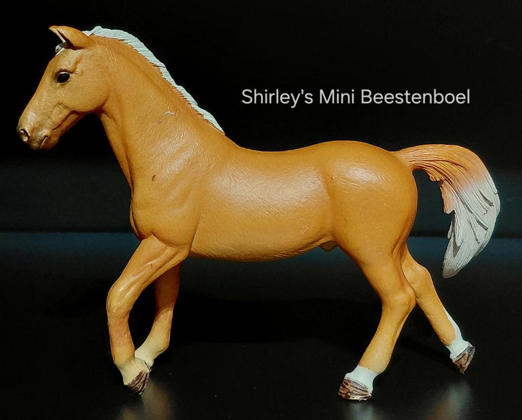 schleich trakhener hengst, Ophalen of Verzenden, Zo goed als nieuw, Paard, Beeldje of Figuurtje