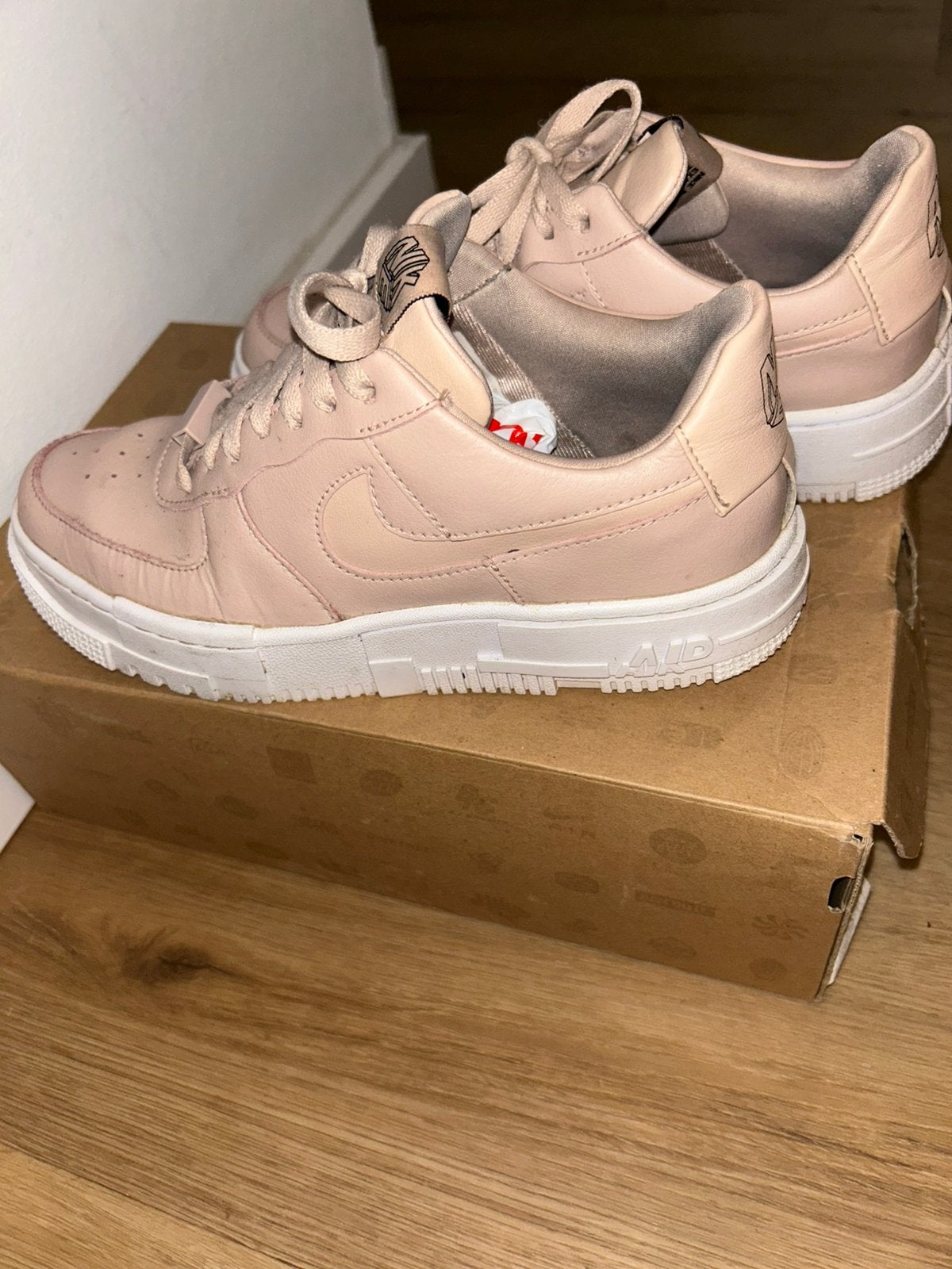 Nike Air Force 1pixel roze wit dames sneakers m 38.5, Kleding | Dames, Ophalen of Verzenden, Zo goed als nieuw, Roze, Sneakers of Gympen