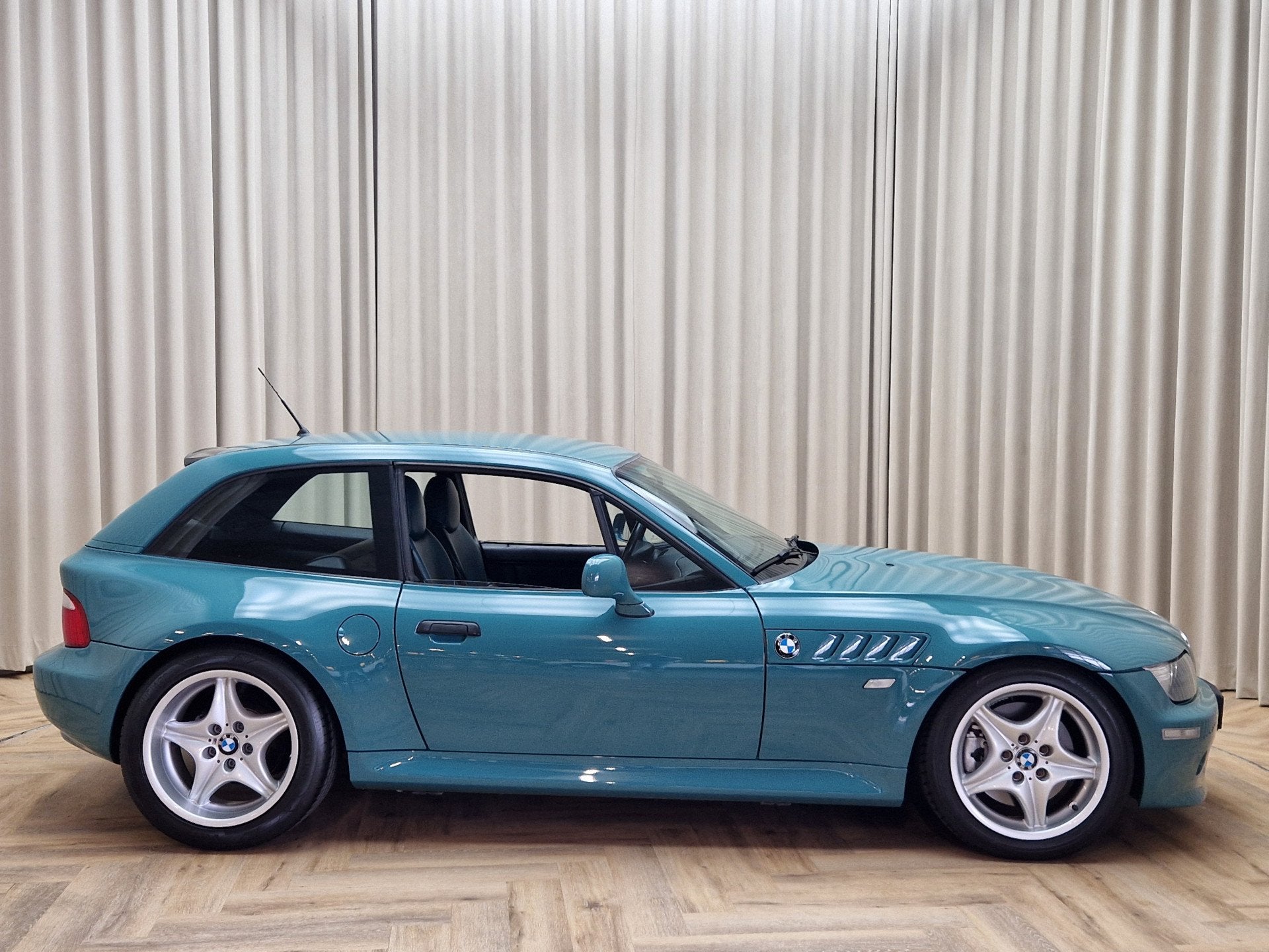 Foto 26 van BMW Z3 Coupé 3.0 *EVERGREEN* Z3M / 280 PK / Handbak / Sper
