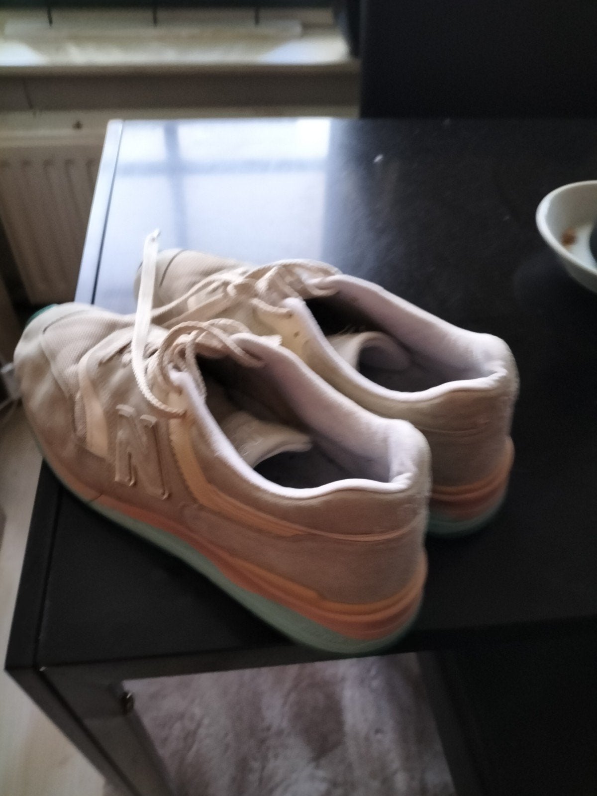 New balance, Kleding | Dames, Ophalen of Verzenden, Zo goed als nieuw, Sneakers of Gympen